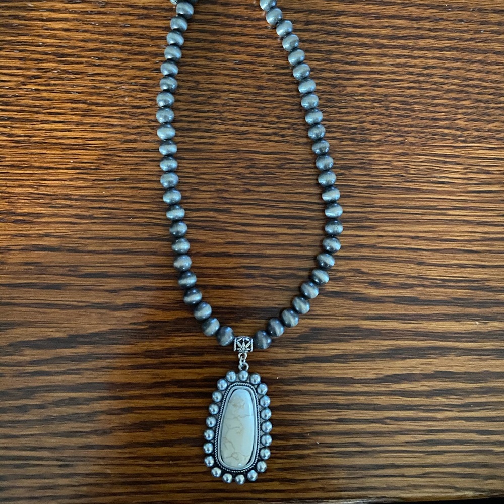 Navajo pearl and white buffalo necklace